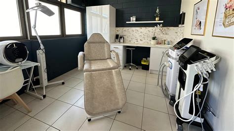 Best Full Body Massages Near Me in Reims